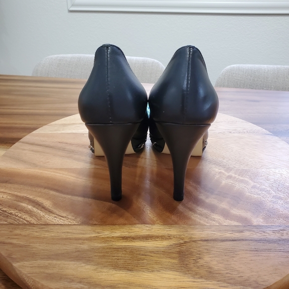 Authentic Chanel Black Pumps - Picture 3 of 16